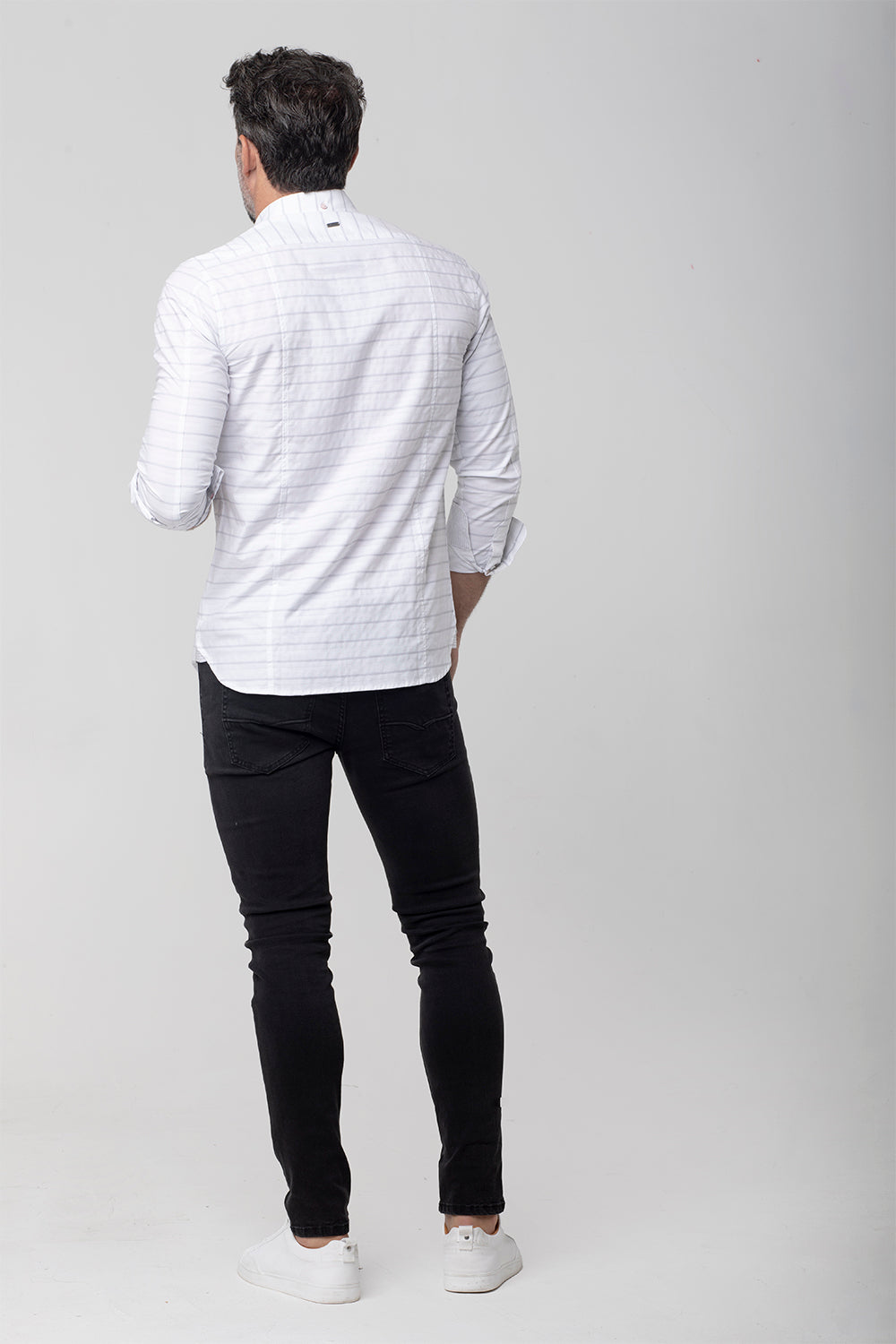 Camisa blanca HUMMER, Manga larga con líneas horizontales