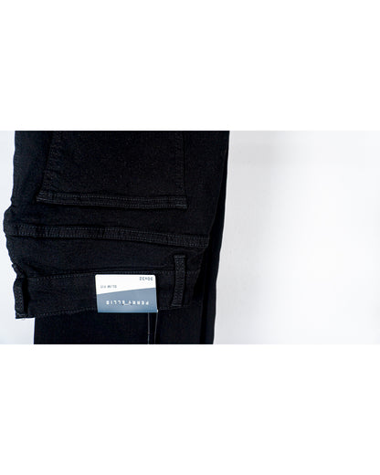 Pantalon Perry Ellis, negro.